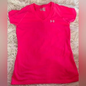 Under Armour HeatGear Semi-Fitted V-Neck Tee XS Pink